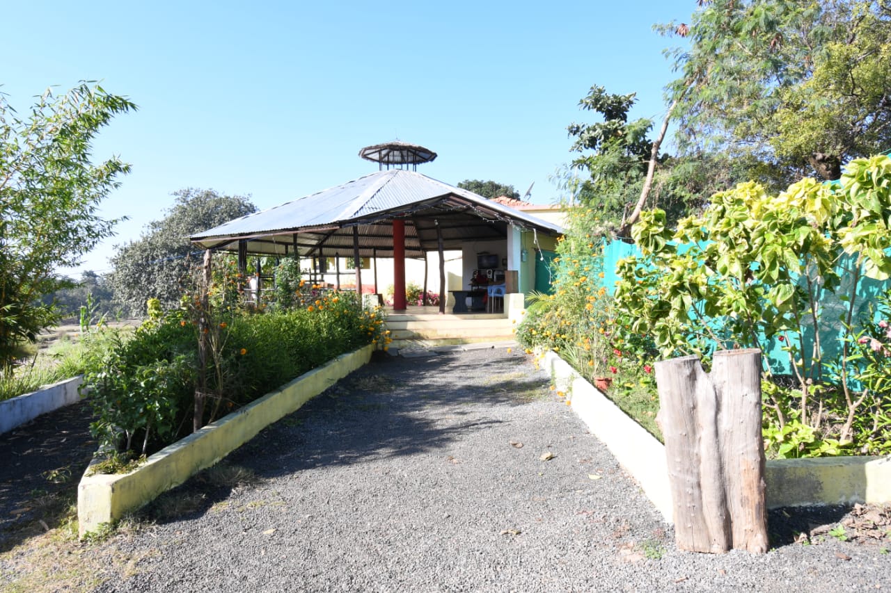 A look around the property.